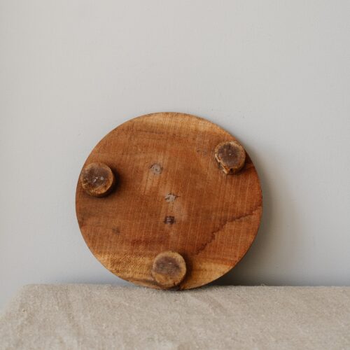 Houten plateau op pootjes